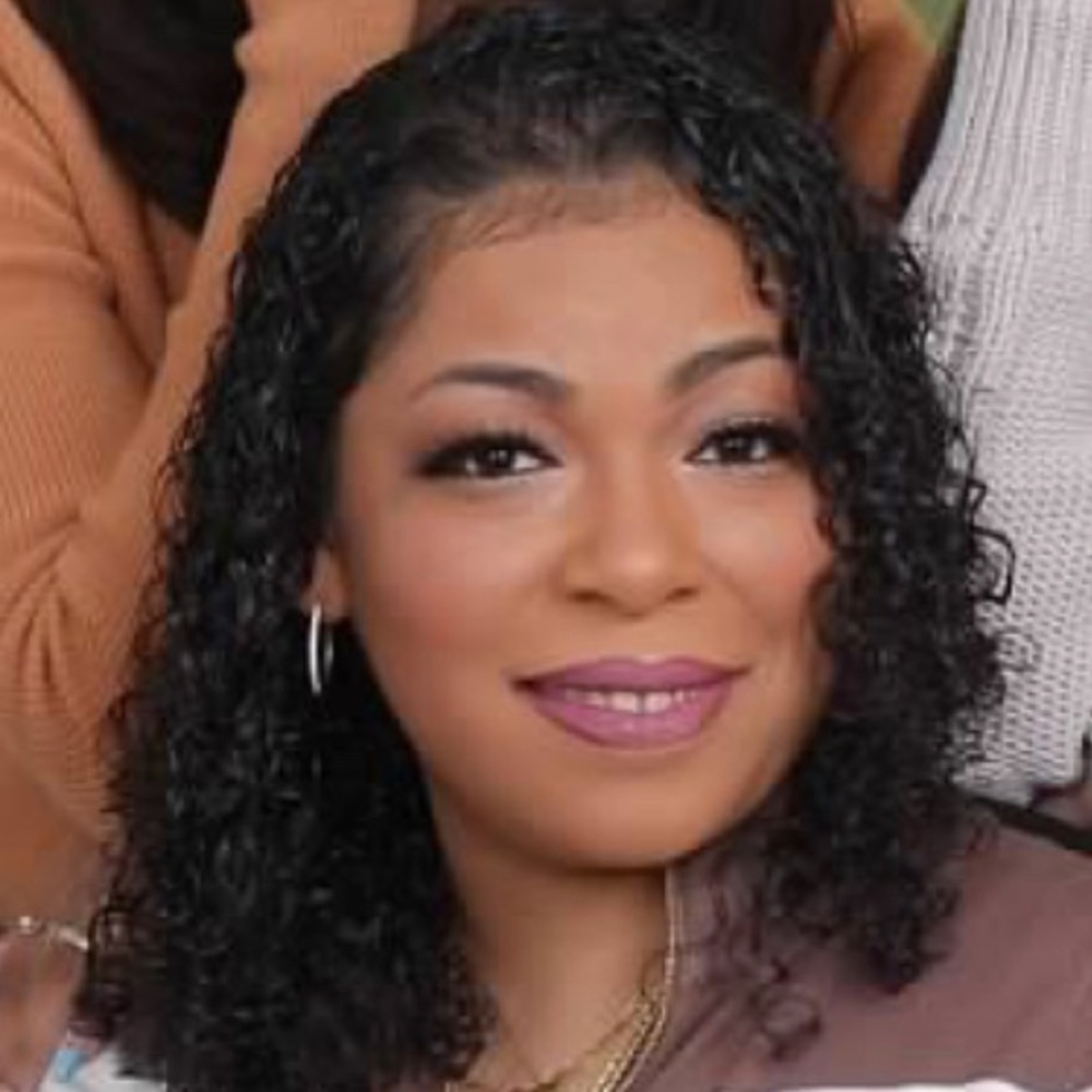 Meet your Posher, Renee-brown